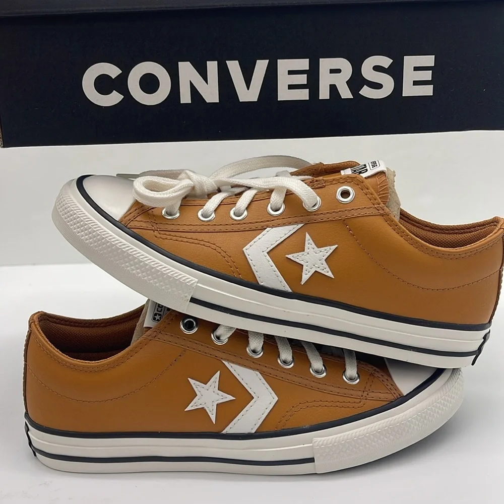 Converse WMNS 'Sneakers A12408C
STAR PLAYER 76 OX
GINGERSNAP/VINTAGE WHITE/BLACK - Picture 15 of 16